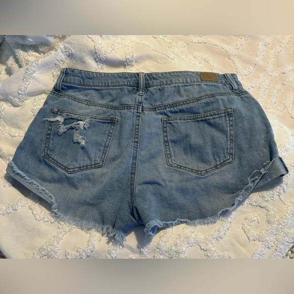 Celebrity Pink Distressed Jean Shorts - Picture 2 of 2